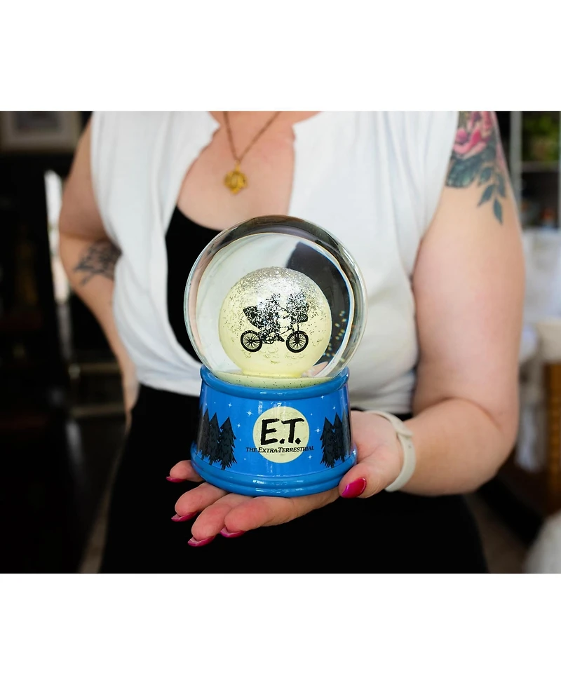 E.t. The Extra-Terrestrial Bike Moon 6-Inch Snow Globe with Swirling Glitter Display Piece
