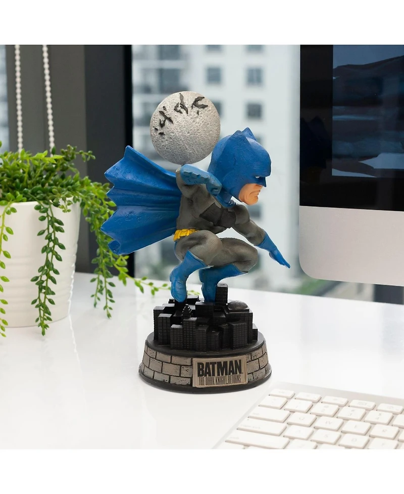 Batman Exclusive Bobblehead | Features In A Superhero Pose | 8-Inch Resin Design