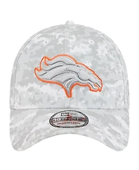 New Era Men's White Denver Broncos 2025 Salute to Service Digital Camo Fan Pack 39THIRTY Flex Hat