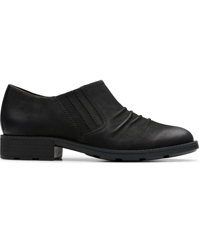 Clarks Collection Women's Adalynn Ezra Shoes