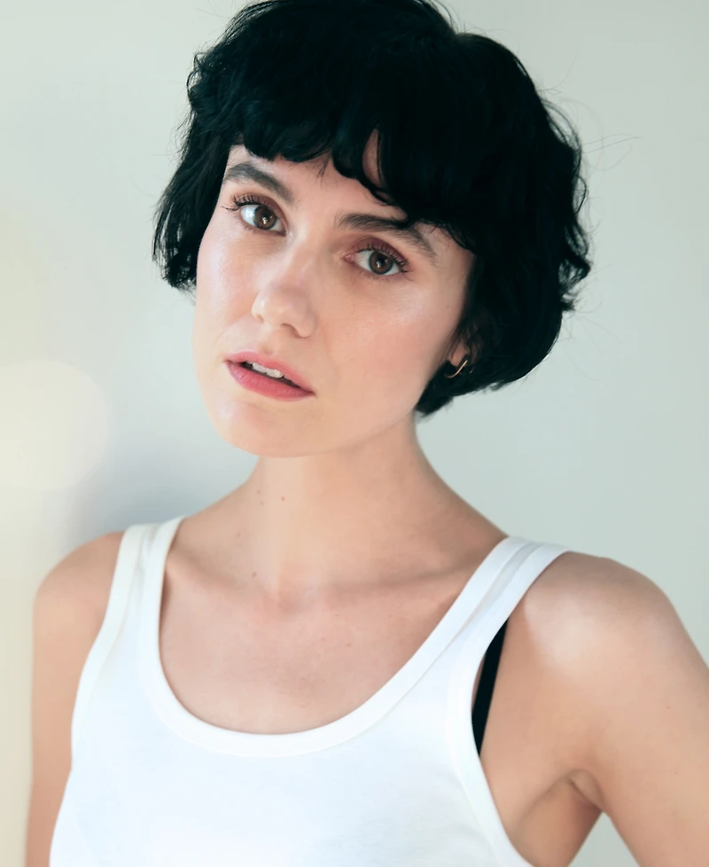 R+Co Bright Shadows Root Light Blonde Touch-Up Spray, 1.5 oz.