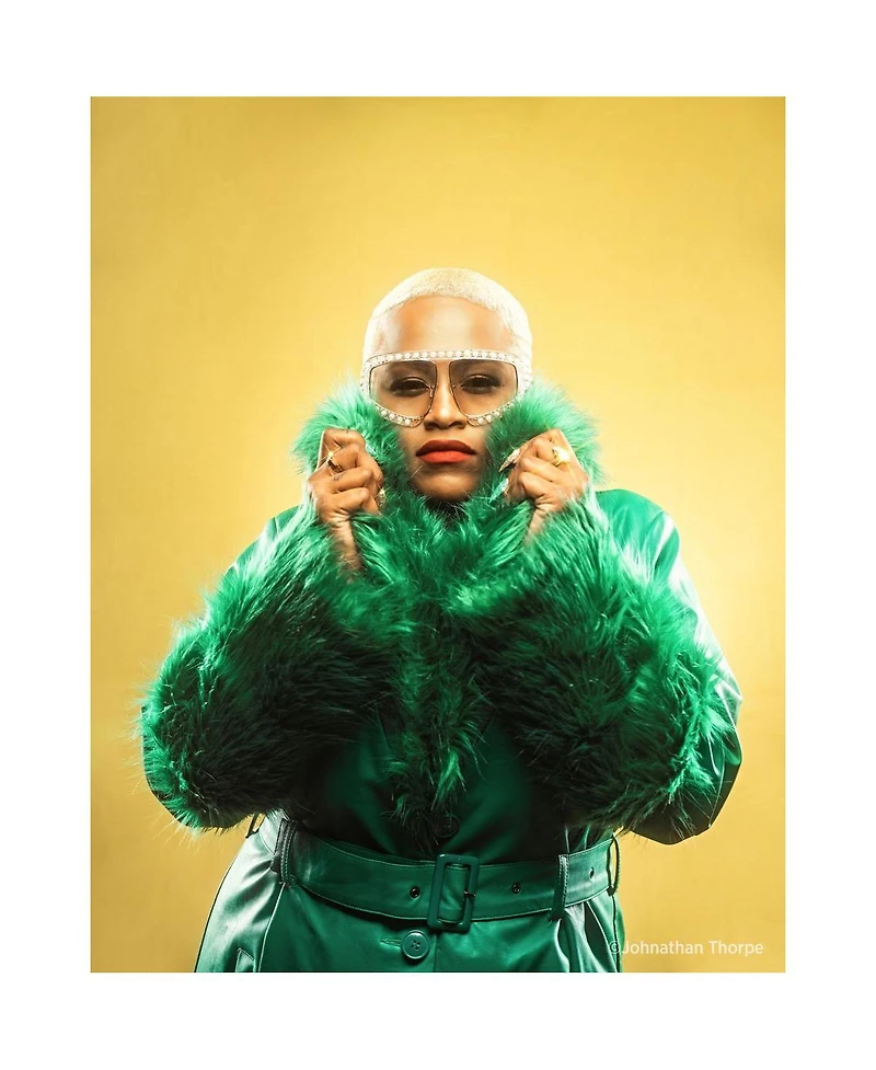 Westcott 8x13' X-Drop Pro Wrinkle-Resistant Backdrop, Canary Yellow