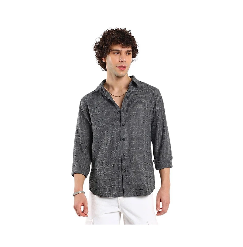 Campus Sutra Men's Solid Textured Knit Shirt