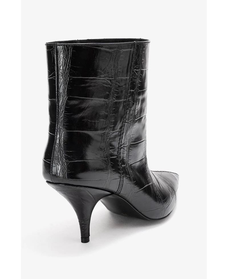 Prologue Shoe Women's Brivelle Pointed Toe Boot