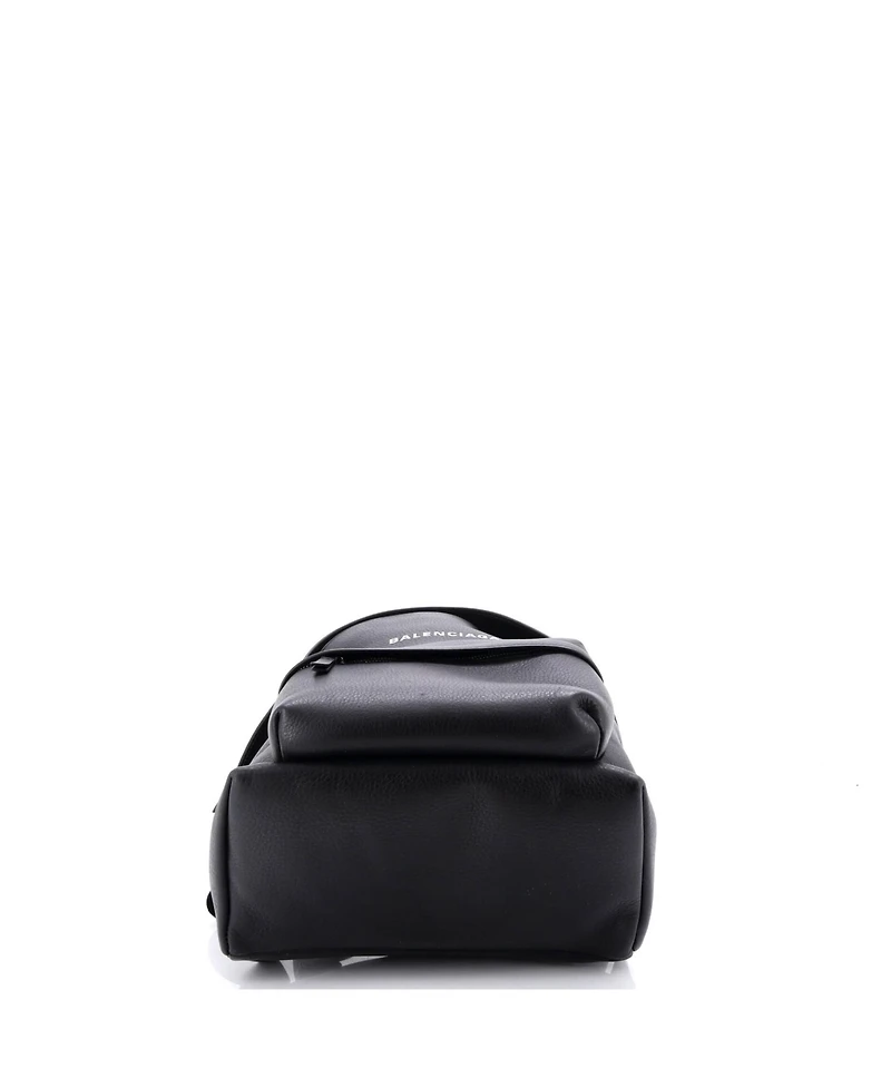Pre-Owned Balenciaga Small Everyday Backpack Leather