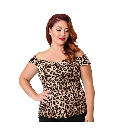 Unique Vintage Plus Size 1950s Maraschino Top