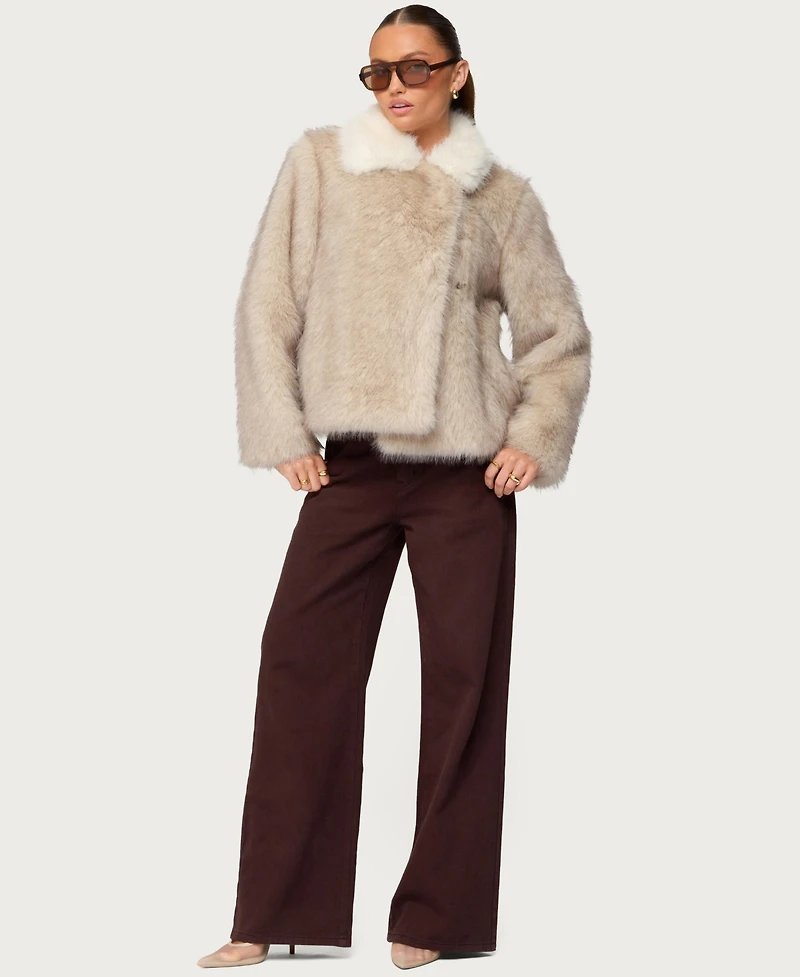 Edikted Women's Contrast Collar Faux Fur Jacket