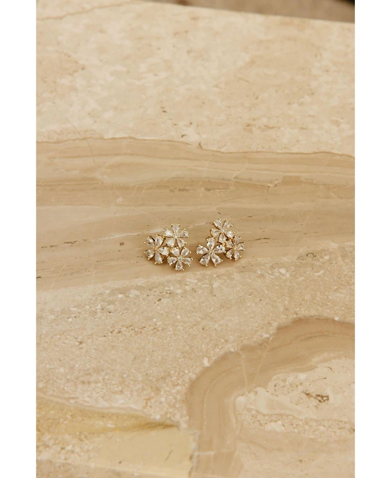 Untamed Petals Daisy Crystal Studs