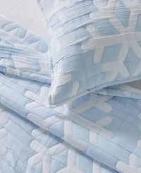 Linery & Co. Winter-Themed Snowflake Matelasse Quilt Set with Shams