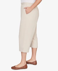 Alfred Dunner Plus Classic Solid Twill Button Hem Capri Pants