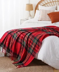 Happycare Textiles Yarn-Dyed Woven Plaid Fringe Throw, 60" x 50"