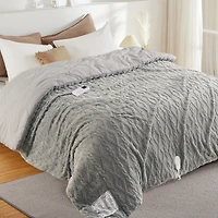 gaomon King Size Tufted Electric Heated Comforter Blanket with Wireless 2-Zone Controller 104" x 90"