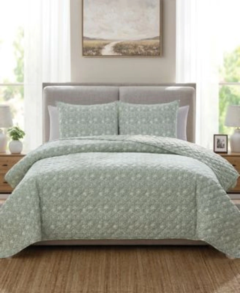 Becki Owens Tahna Floral Quilt Sets