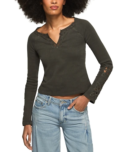 Lucky Brand Women's Lace Notch Neck Fitted Top