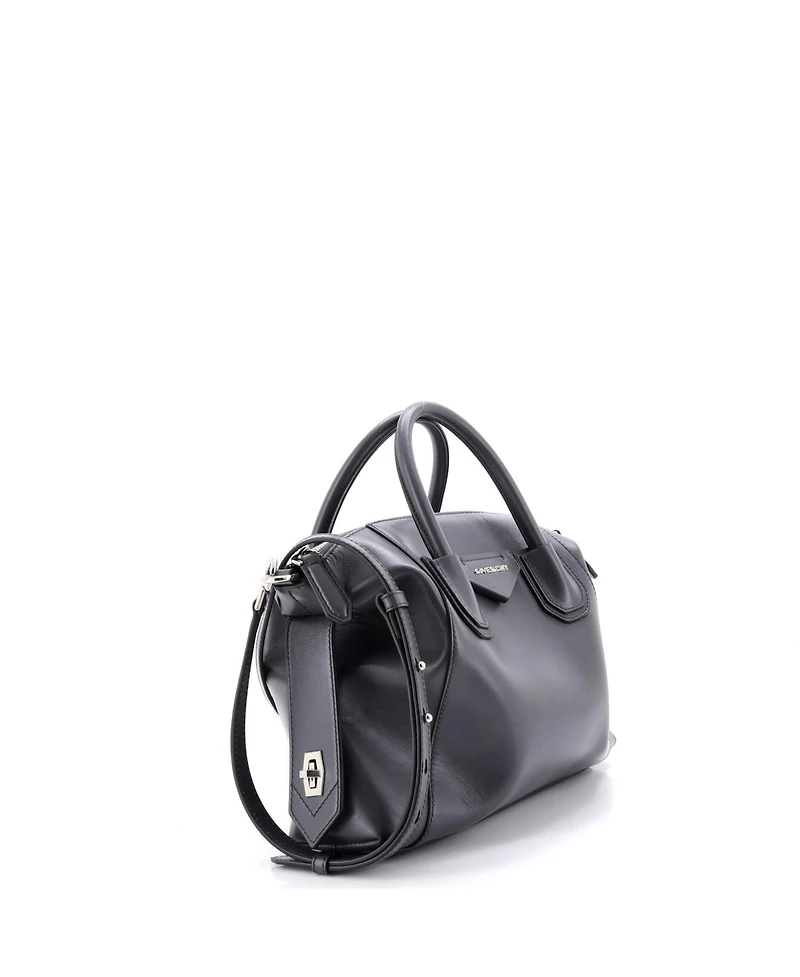 Pre-Owned Givenchy Small Antigona Soft Bag Leather