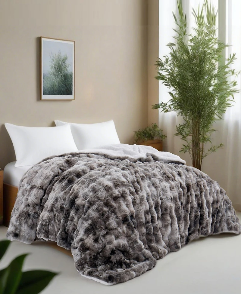 Unikome Fluffy and Plush Down Alternative Comforter