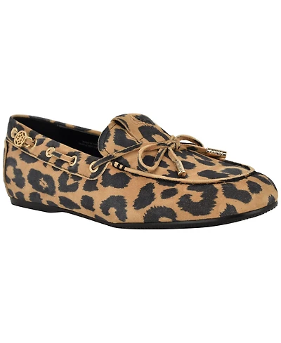 Guess Women's Aisha Soft Flexible Boat Shoe Loafers