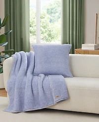 Ugg Classic UGGfluff Throw, 50" x 70"