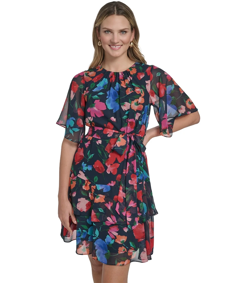 Jessica Howard Petite Jewel Neck Double-Tiered Dress