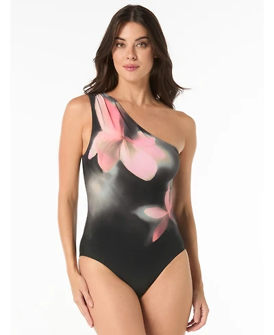 Coco Reef Women's Contours Genisis Moderate Coverage One-Piece Swimsuit