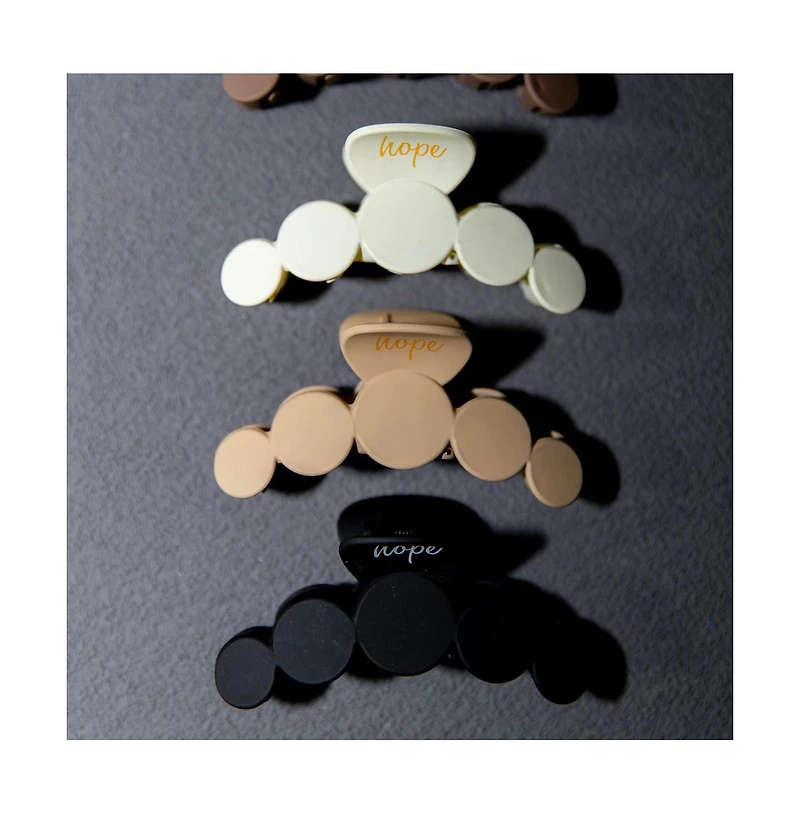 Women's Matte Dot Claw Clip