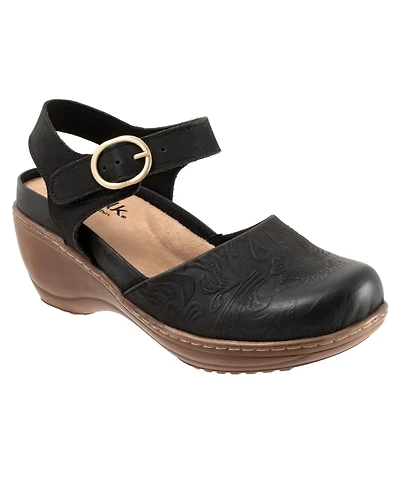 Softwalk Women's Mabelle Tooling Clog