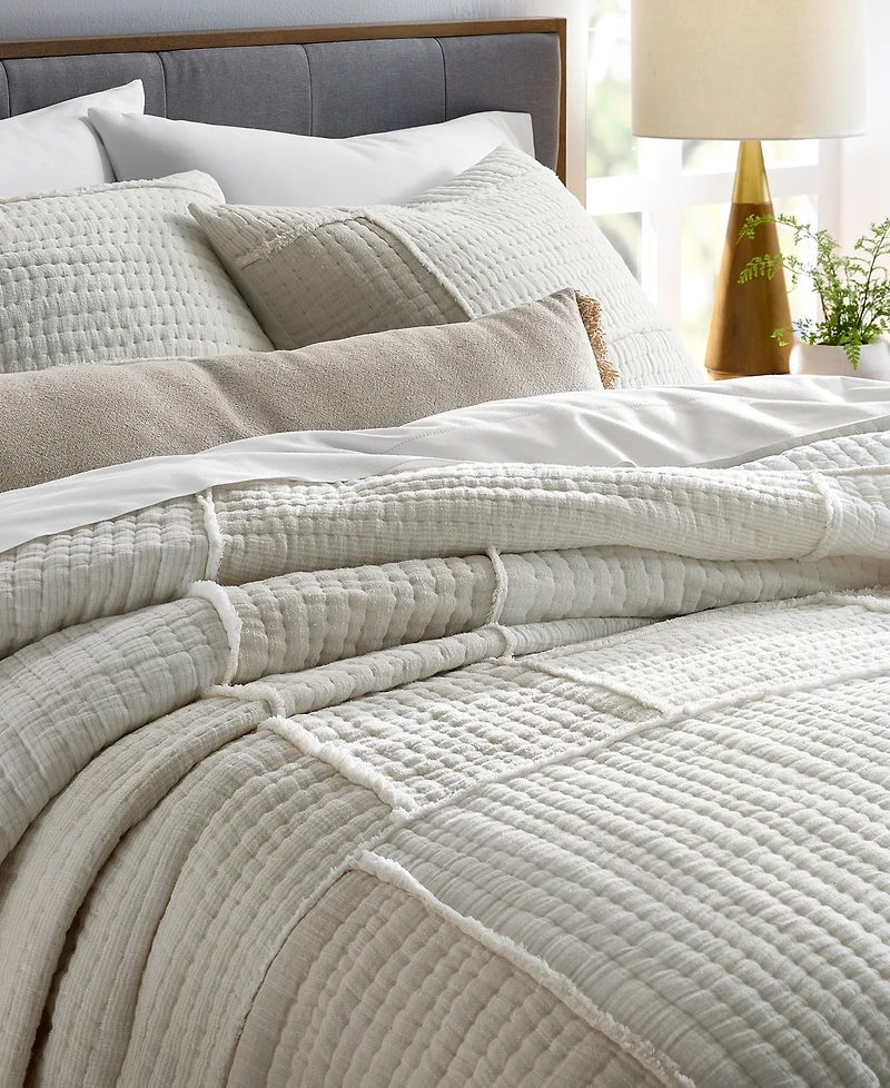 Oake Layered 3-Pc. Quilt Set, Full/Queen, Macy's Exclusive