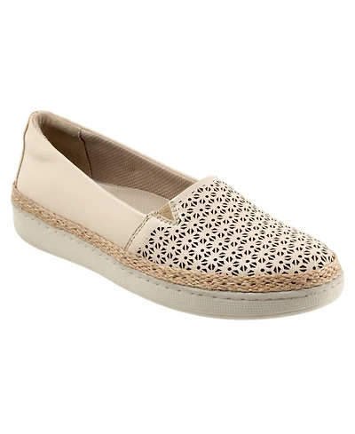 Trotters Accent Perforated Leather Flats