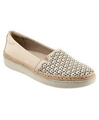 Trotters Accent Perforated Leather Flats