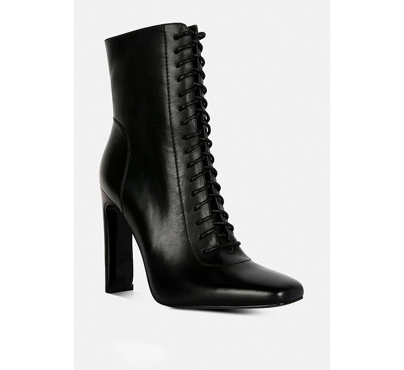 Wyndham Womens Lace Up Leather Ankle Boots
