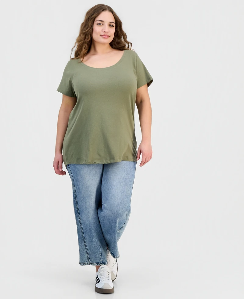 Aveto Trendy Plus Scoop-Neck T-Shirt