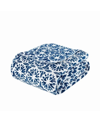 Scout Due South Whimsical Throw, 50" x 70"