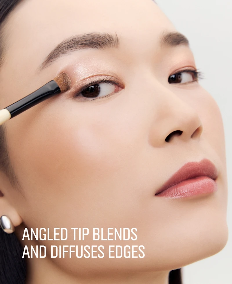 Bobbi Brown Angle Eye Shadow Brush