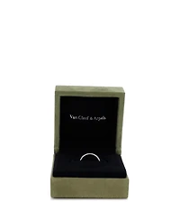 Pre-Owned Van Cleef & Arpels Toujours Wedding Band Ring