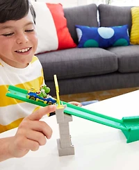 Hot Wheels Mario Kart Piranha Plant Track Playset