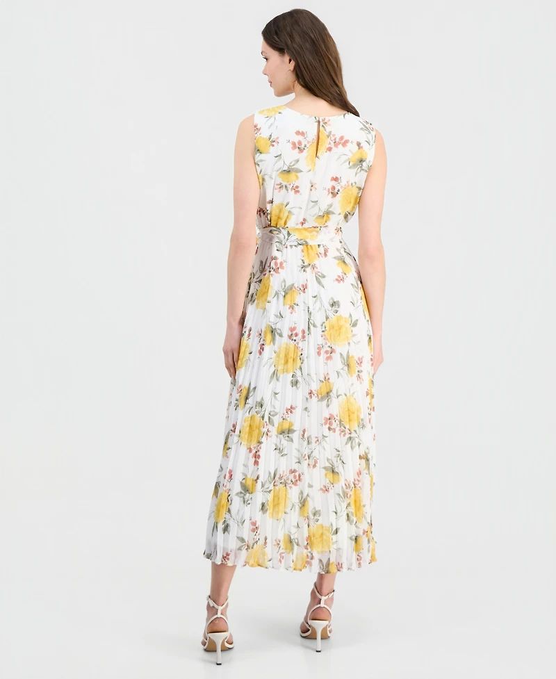 Sandra Darren Petite Printed Pleated Maxi Dress