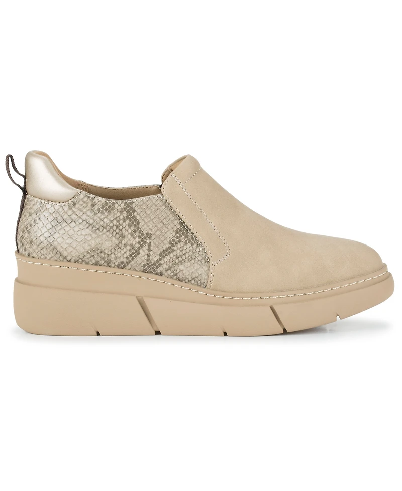 Baretraps Women's Lizett Slip-On Wedge Ankle Booties