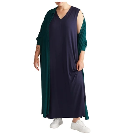 Universal Standard Plus Claremont Liquid Jersey Sheath Dress