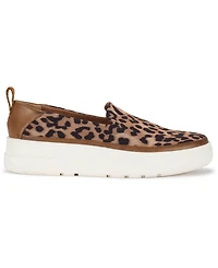 Baretraps Women's Nevin Slip-On Sneakers