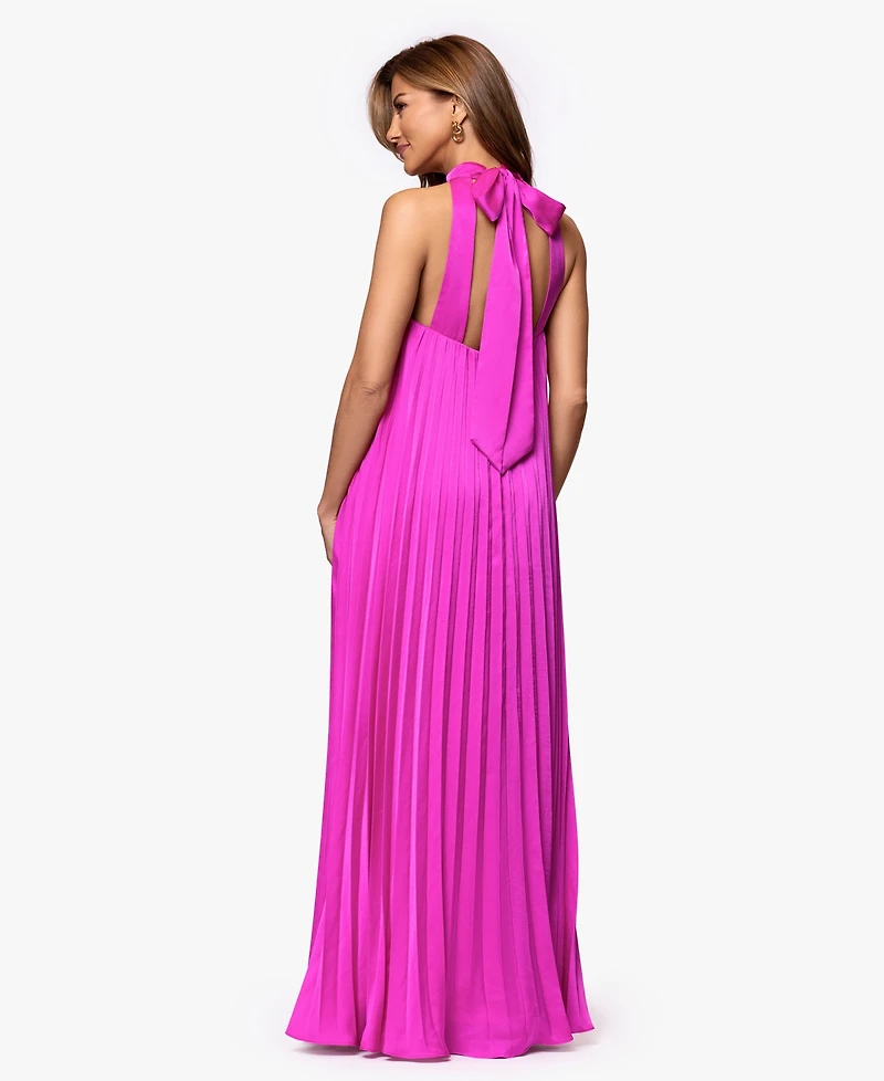 Xscape Women's Pleat Detail Ball Gown Dress