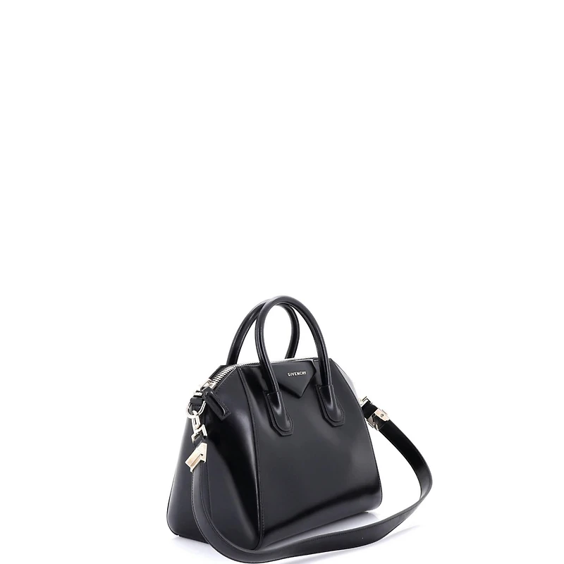 Pre-Owned Givenchy Small Antigona Bag Glazed Leather