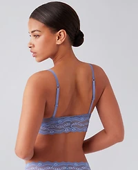 b.tempt'd by Wacoal Women's Lace Kiss Bralette 910182