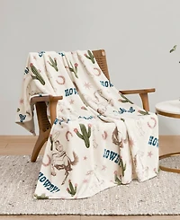 Jessica Simpson Chic Plush Throw, 50" x 60"