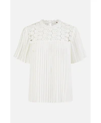 Yumi Women's Lace Panel Pleated Short Sleeve Top