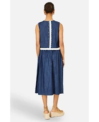Yumi Women's Cotton Chambray Lace Trim Top
