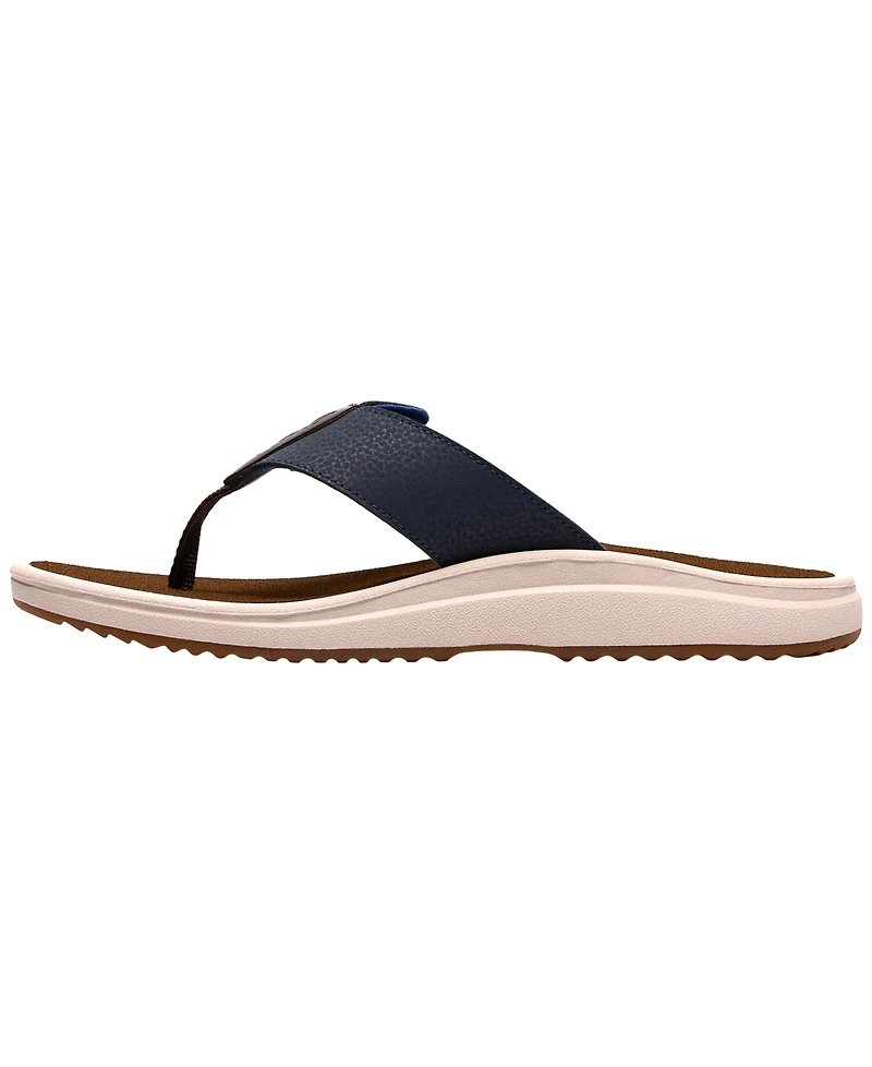 Clarks Men's Cloudsteppers Round Toe Thong Sandals