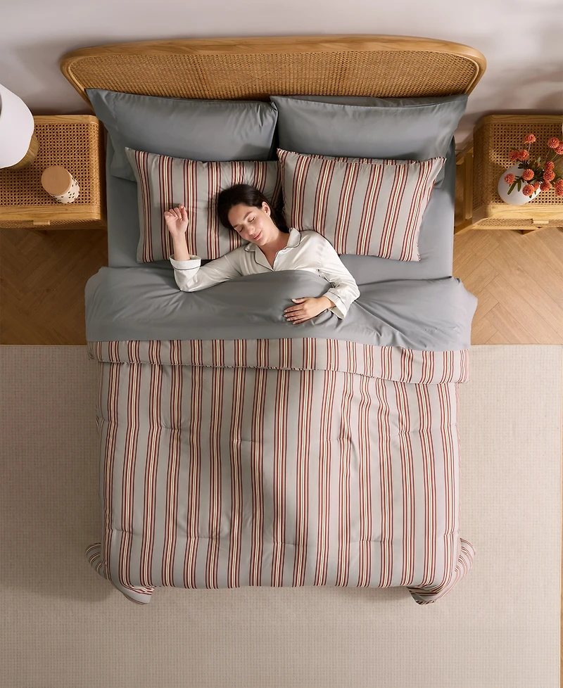 Nestl Luxury Soft Modern Striped Design -Pc. Comforter Set