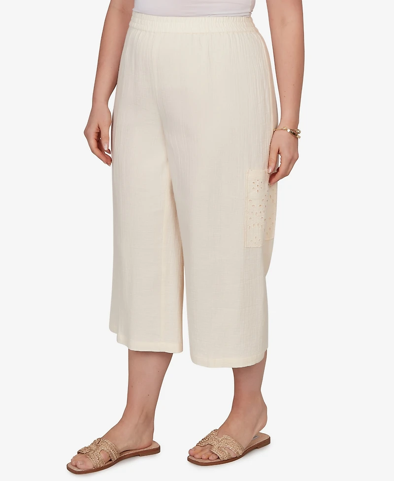 Ruby Rd. Plus Gauze Eyelet Cargo Pull-On Capri Pants
