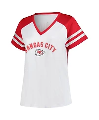 Fanatics Women's Patrick Mahomes White Kansas City Chiefs Plus Bling V-Neck T-Shirt