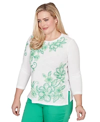 Alfred Dunner Petite Resort Living Tropical Flower Embroidered Crew Neck Top